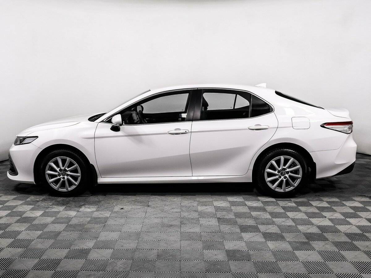 Toyota Camry, 2021 Фото №8