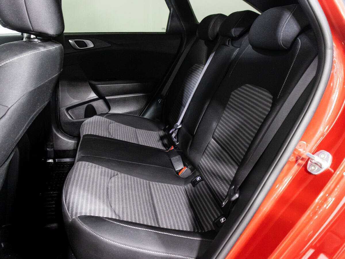 Kia Ceed, 2022 Фото №10