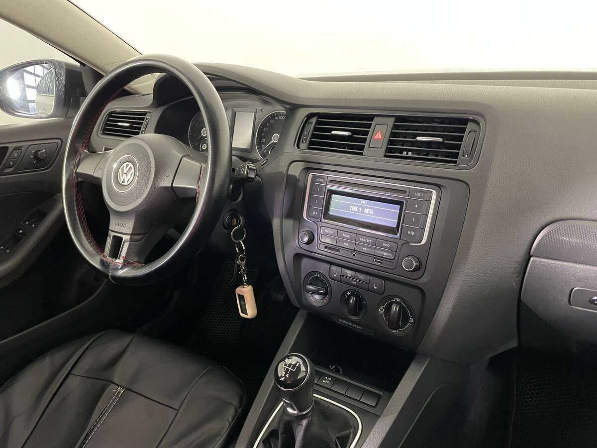 Volkswagen Jetta, 2014 Фото №11
