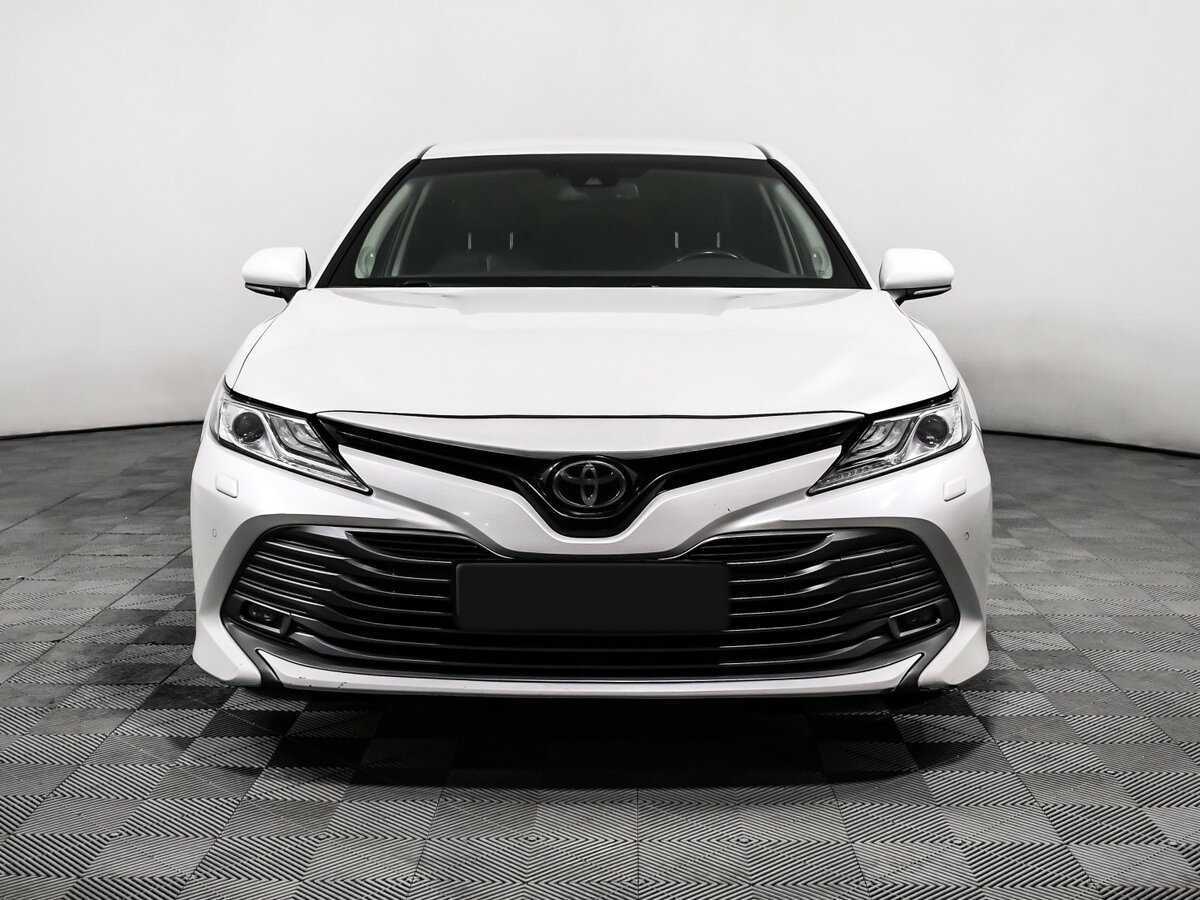Toyota Camry, 2019 Фото №2