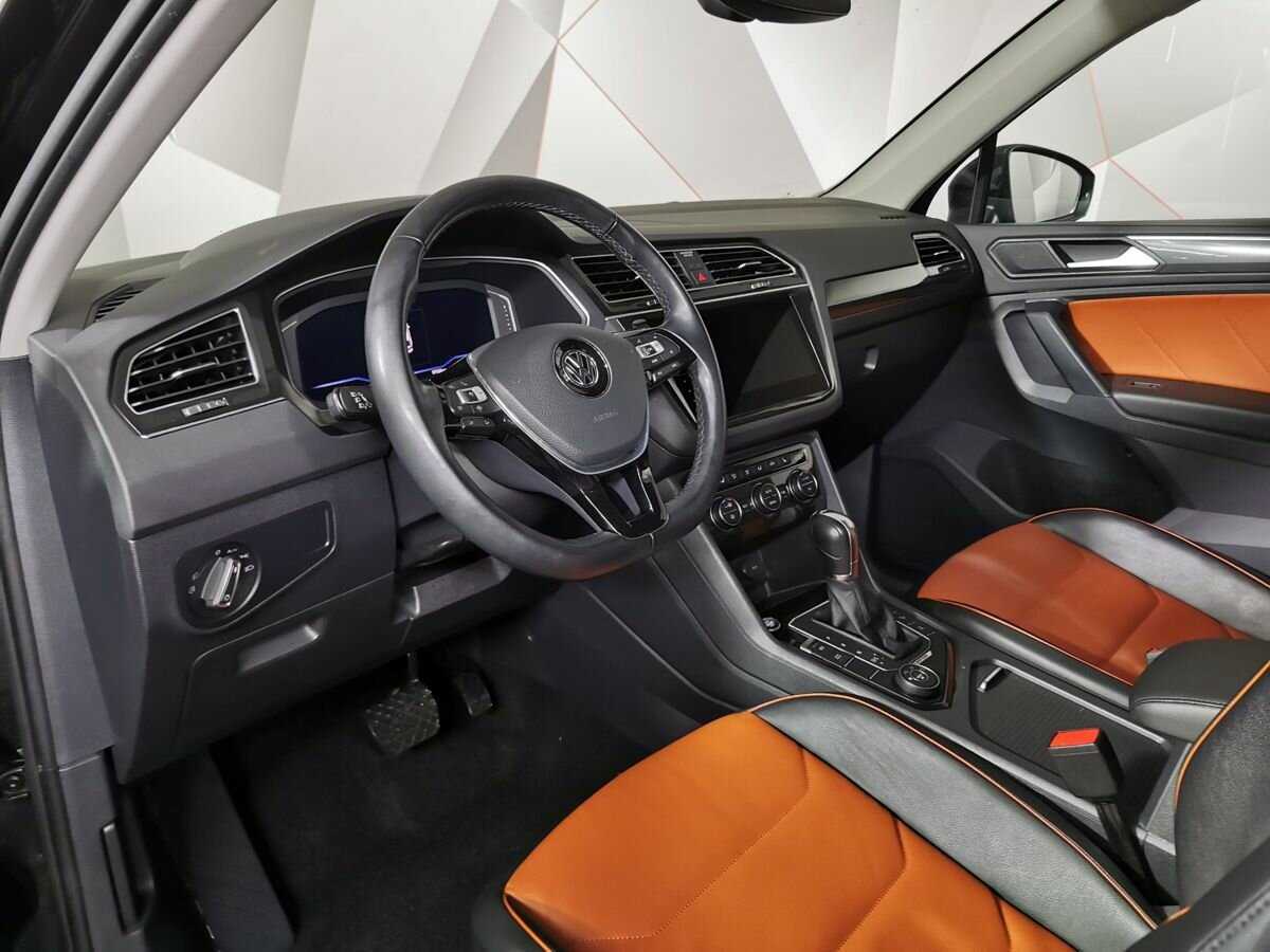 Volkswagen Tiguan, 2019 Фото №14