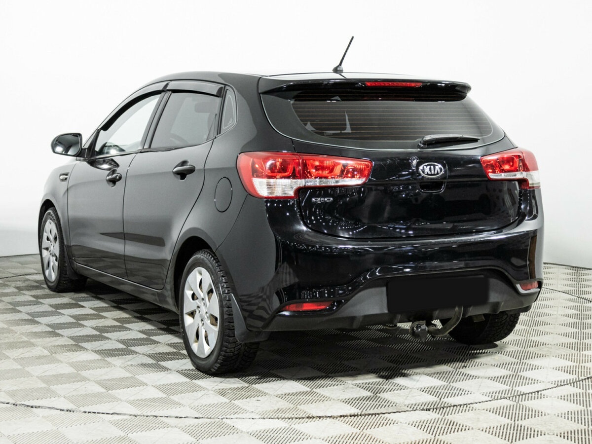 Kia Rio III Рестайлинг, 2015 Фото №7