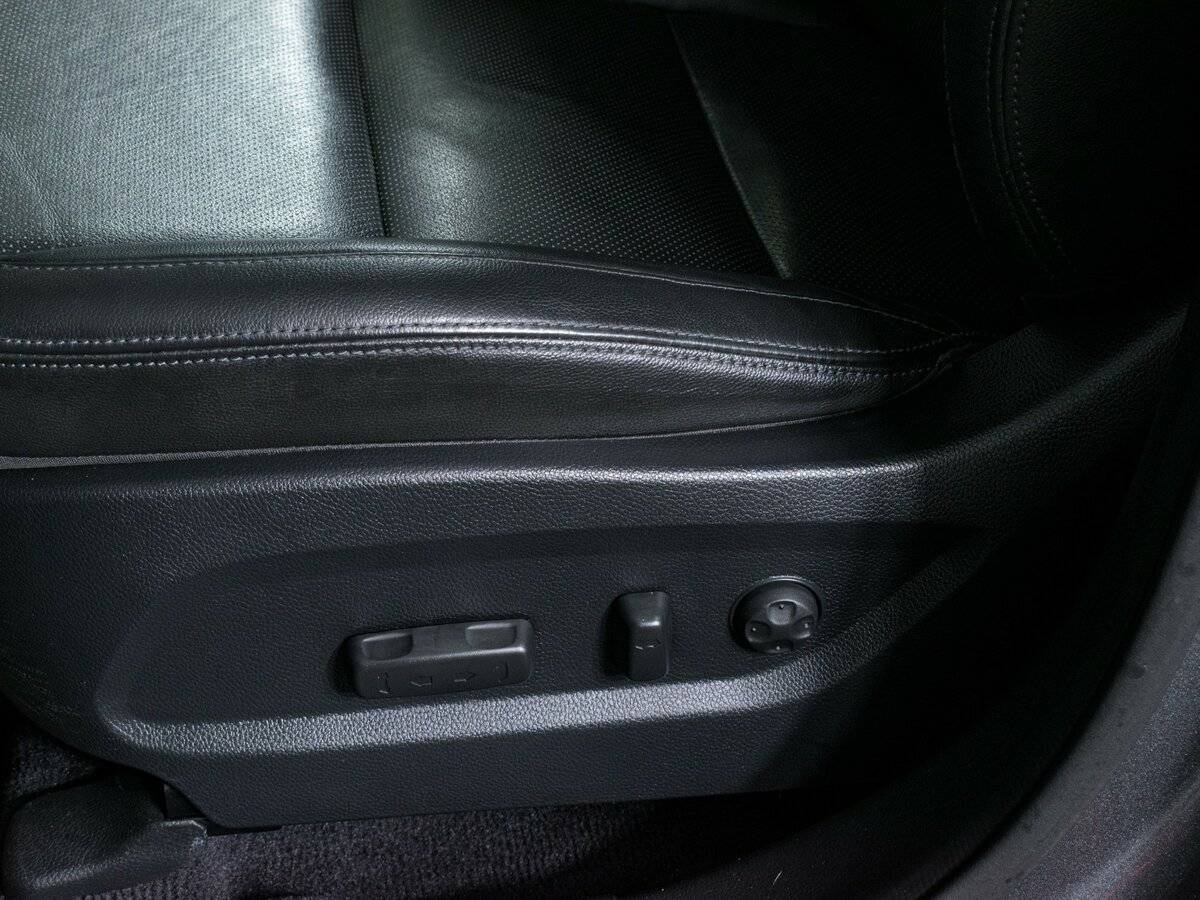 Hyundai Santa Fe, 2016 Фото №18