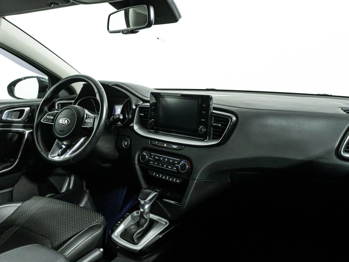 Kia Ceed III, 2021 Фото №9
