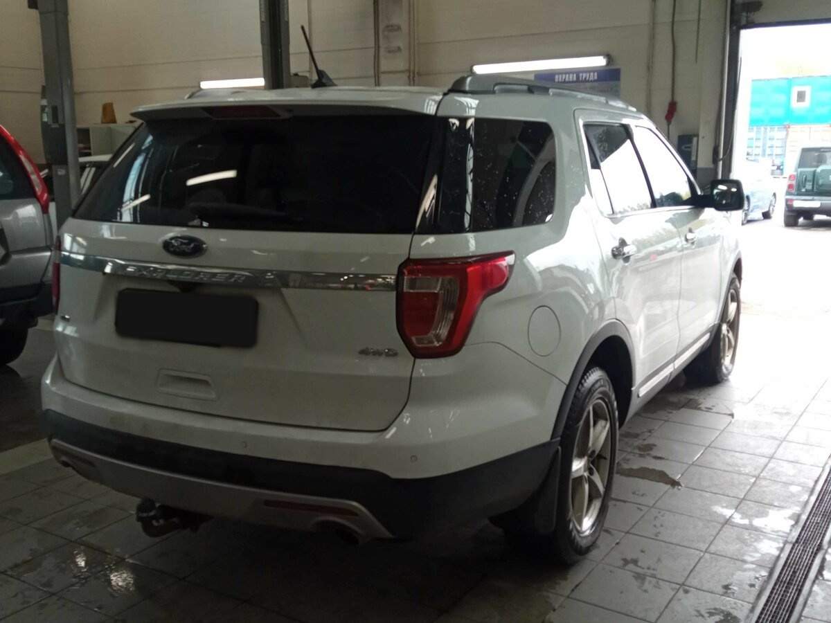 Ford Explorer, 2017 Фото №3