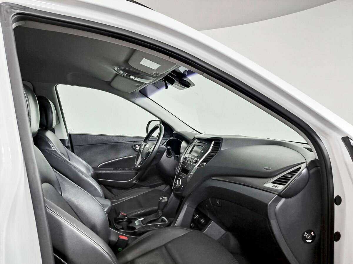 Hyundai Santa Fe, 2017 Фото №9