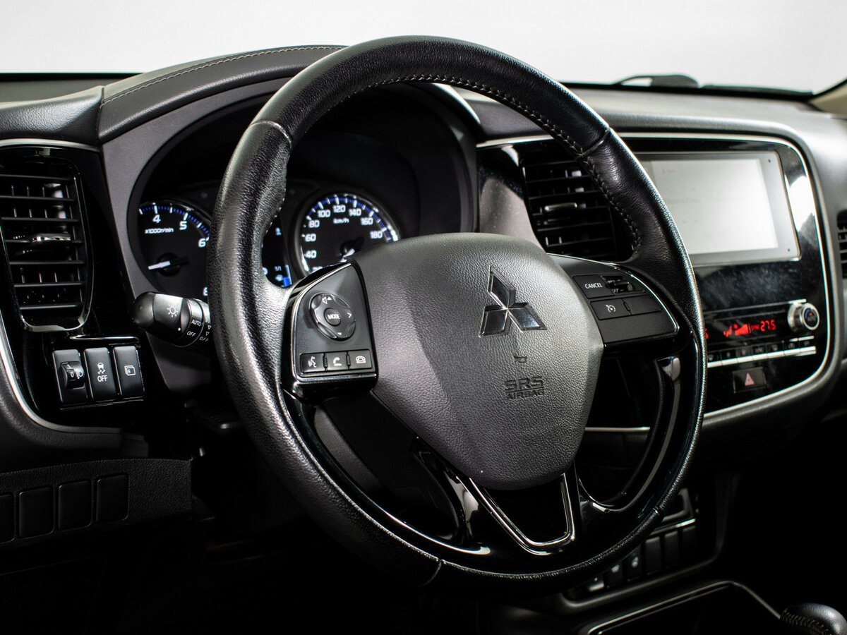 Mitsubishi Outlander III Рестайлинг 3, 2021 Фото №13
