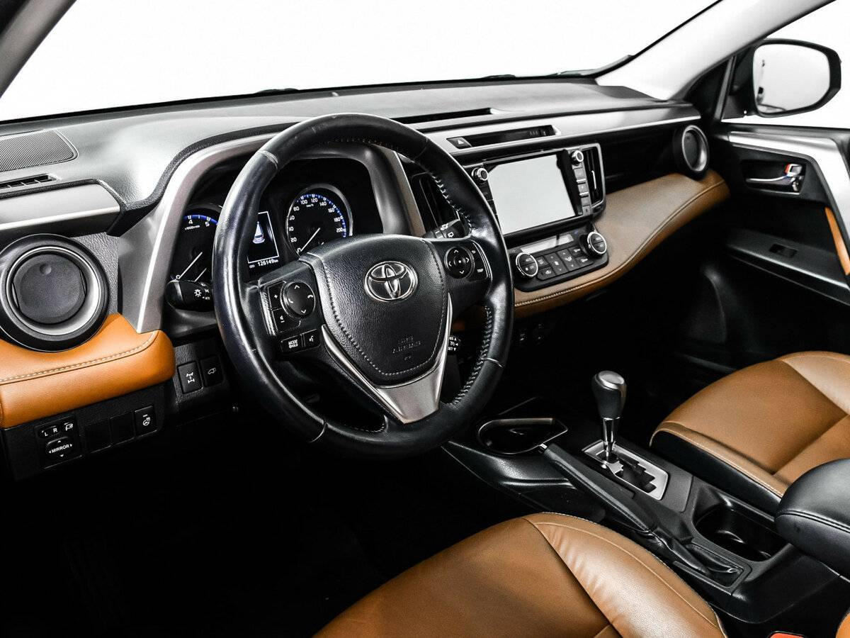 Toyota RAV4, 2017 Фото №12