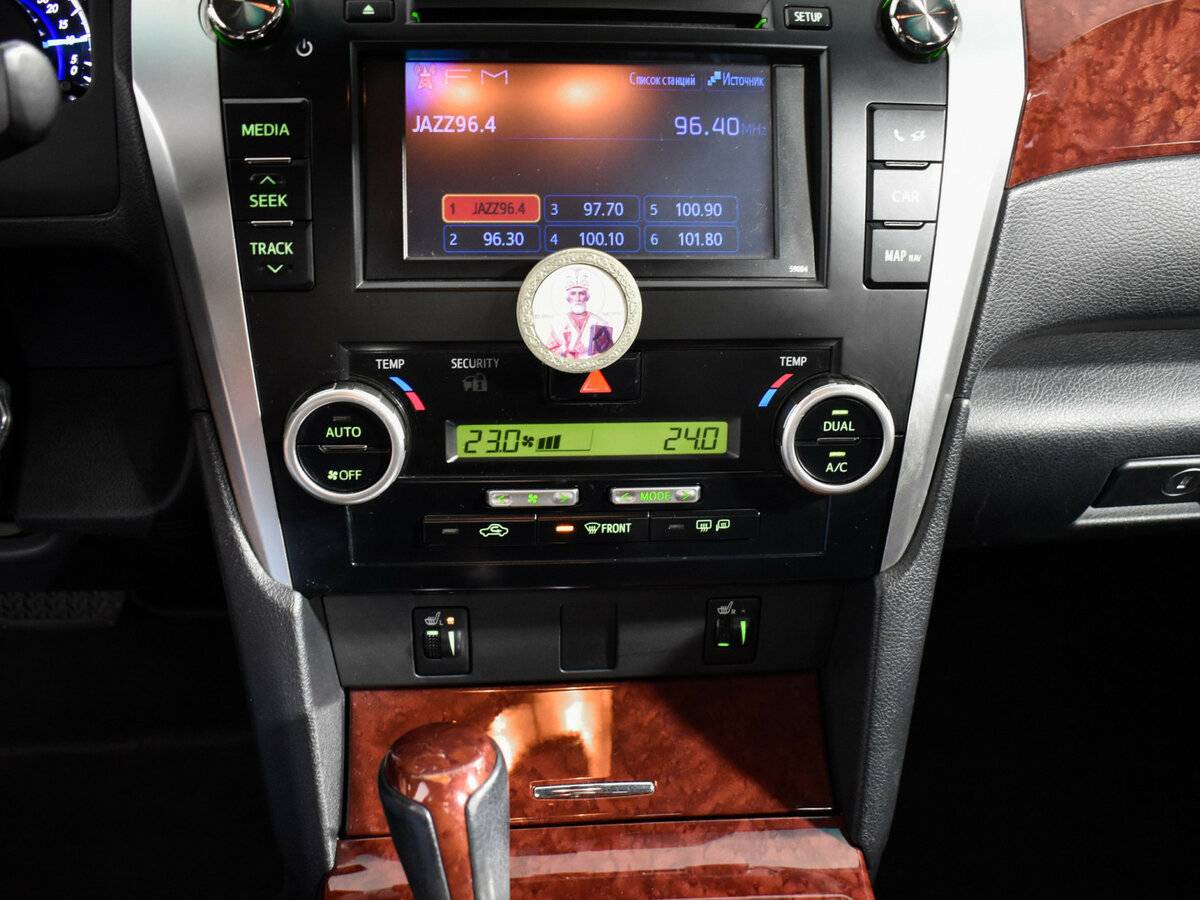 Toyota Camry VII (XV50), 2012 Фото №13