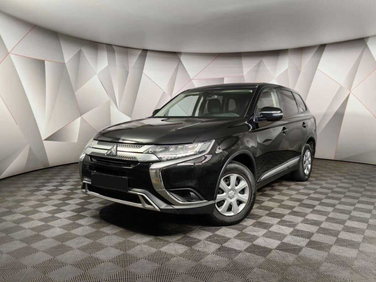 Mitsubishi Outlander, 2018 Фото №1