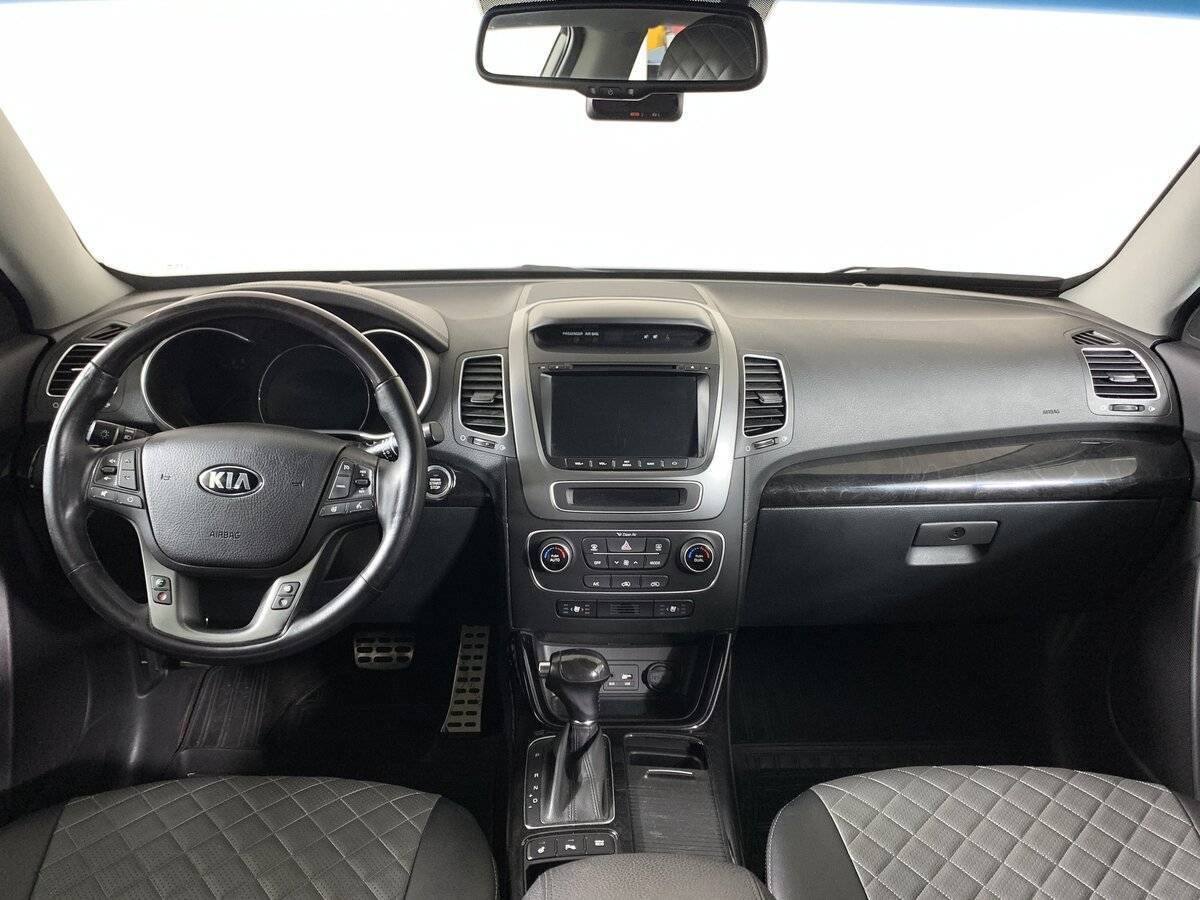 Kia Sorento, 2019 Фото №12