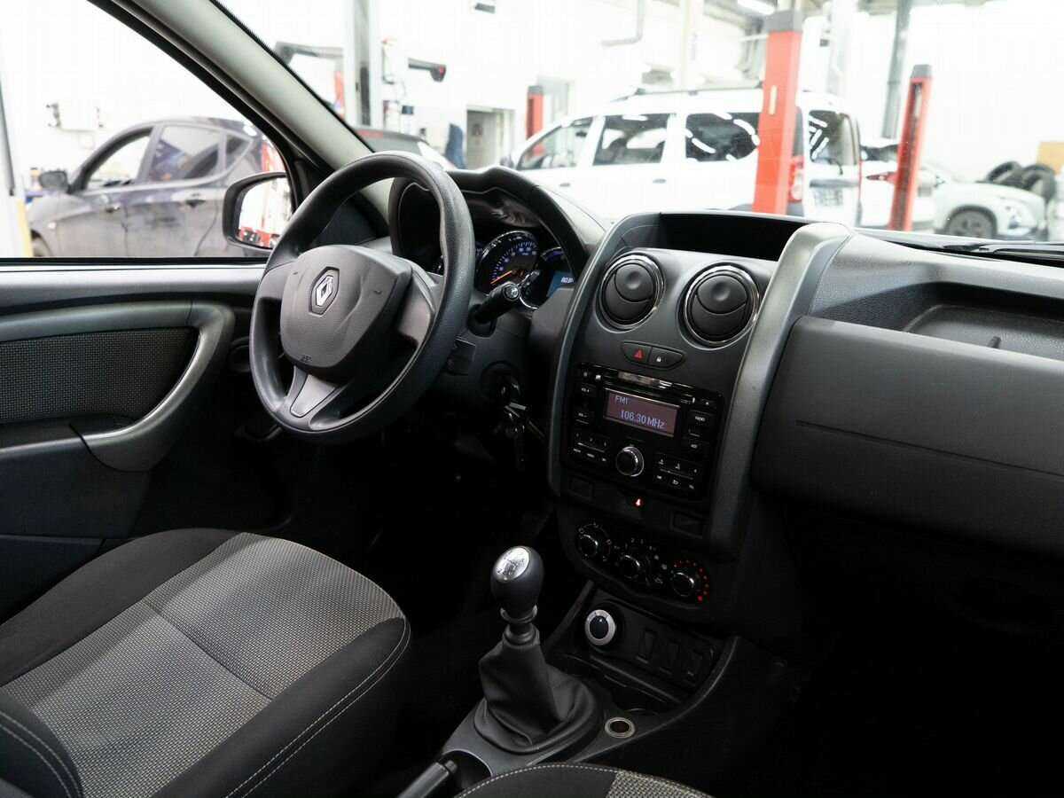Renault Duster, 2015 Фото №17