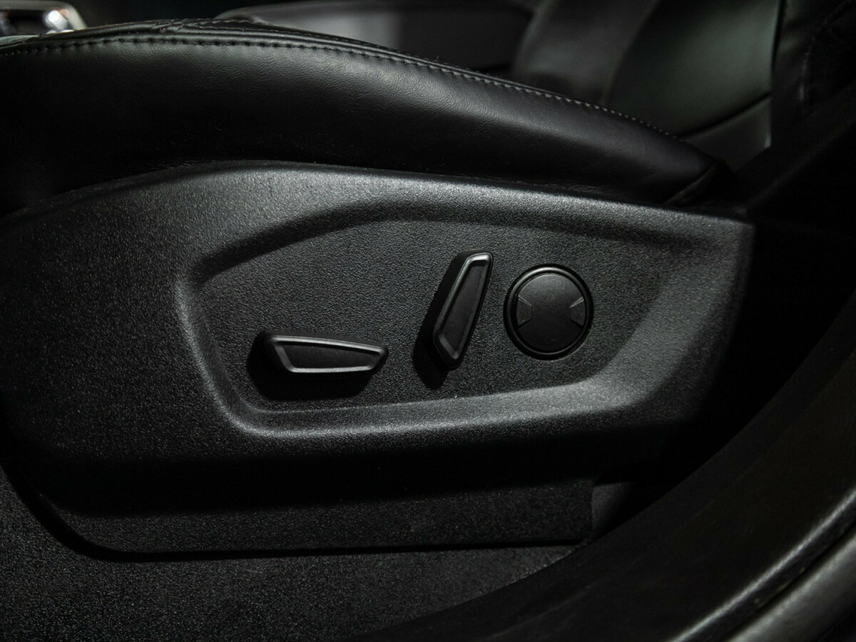 Ford Explorer V Рестайлинг 2, 2018 Фото №13