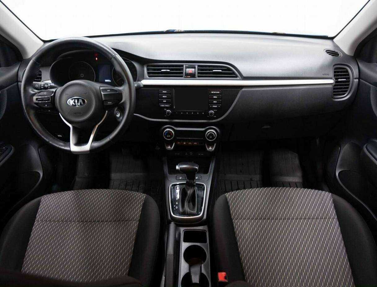 Kia Rio, 2018 Фото №13