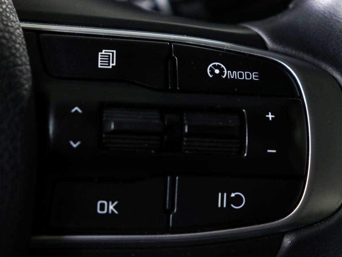 Kia K5, 2020 Фото №17