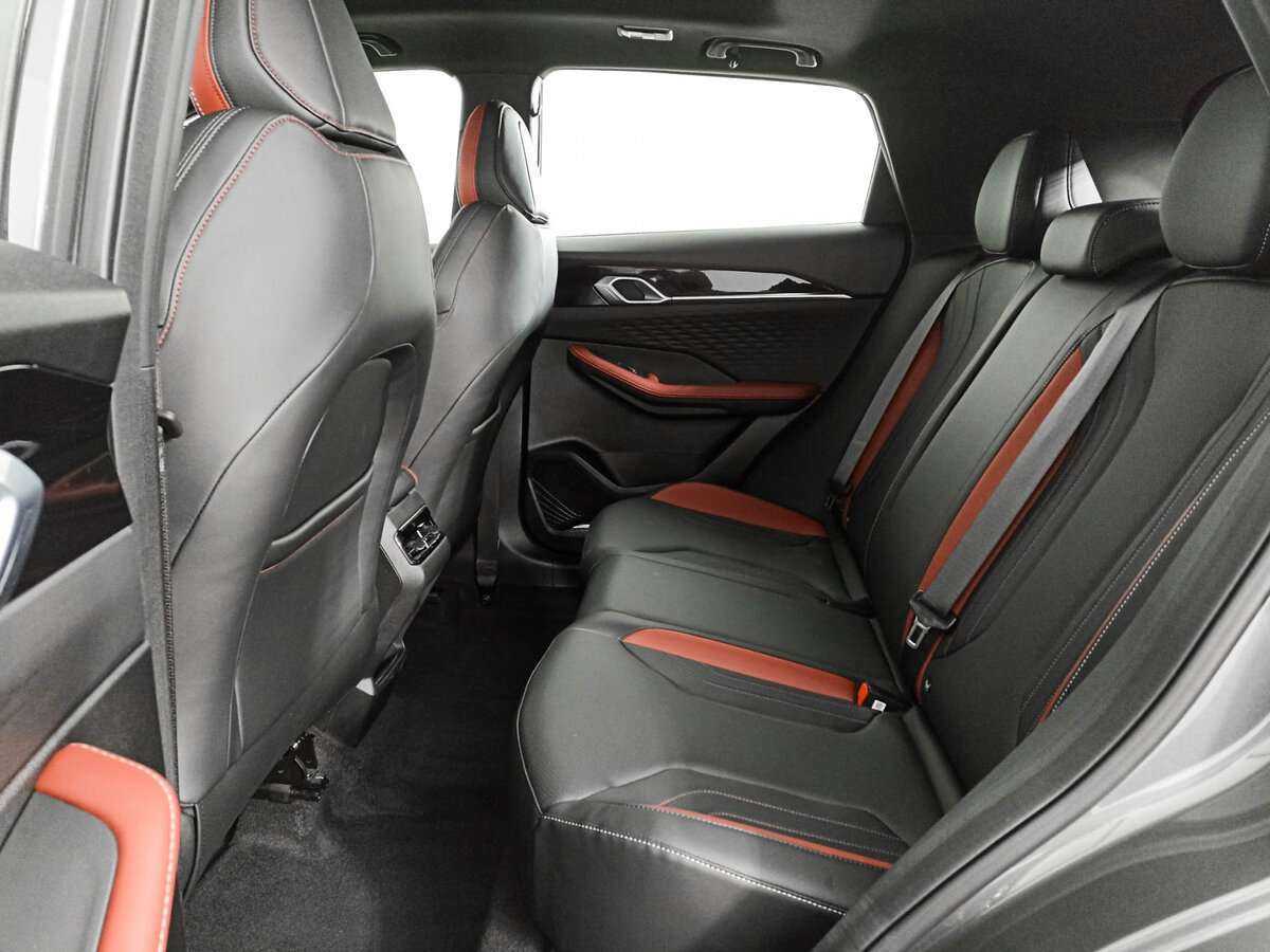 Geely Coolray (Binyue Cool), 2023 Фото №10