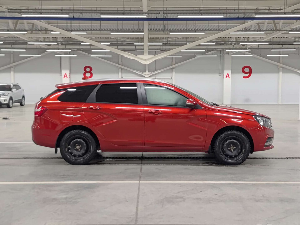 Lada (ВАЗ) Vesta SW I, 2018 Фото №4