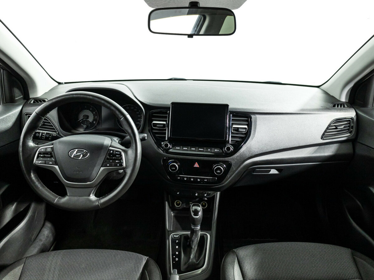 Hyundai Solaris II Рестайлинг, 2021 Фото №13