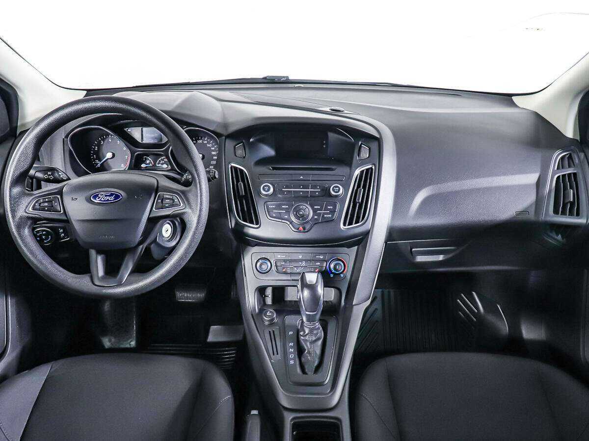 Ford Focus, 2018 Фото №9