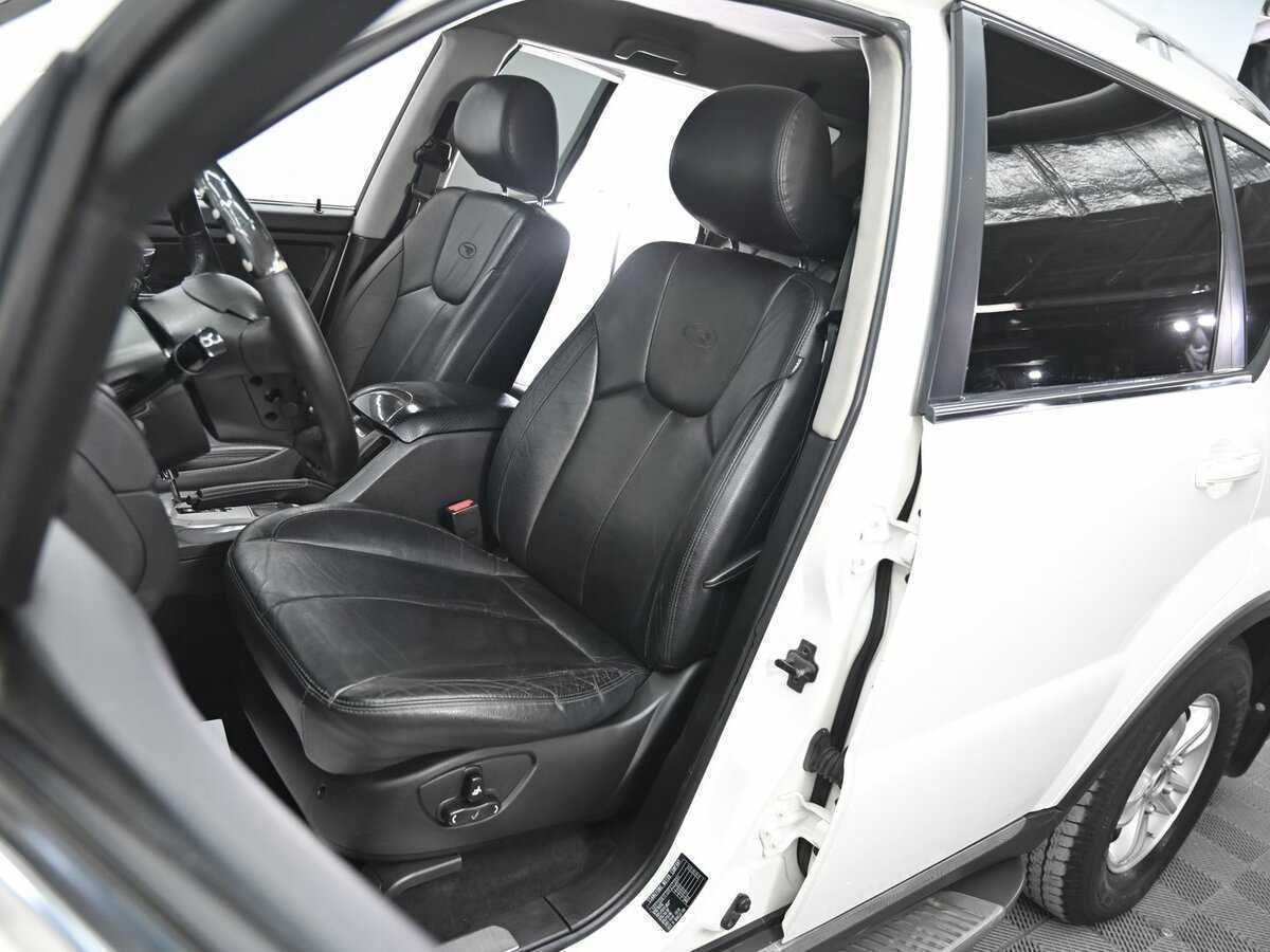 SsangYong Rexton, 2013 Фото №8