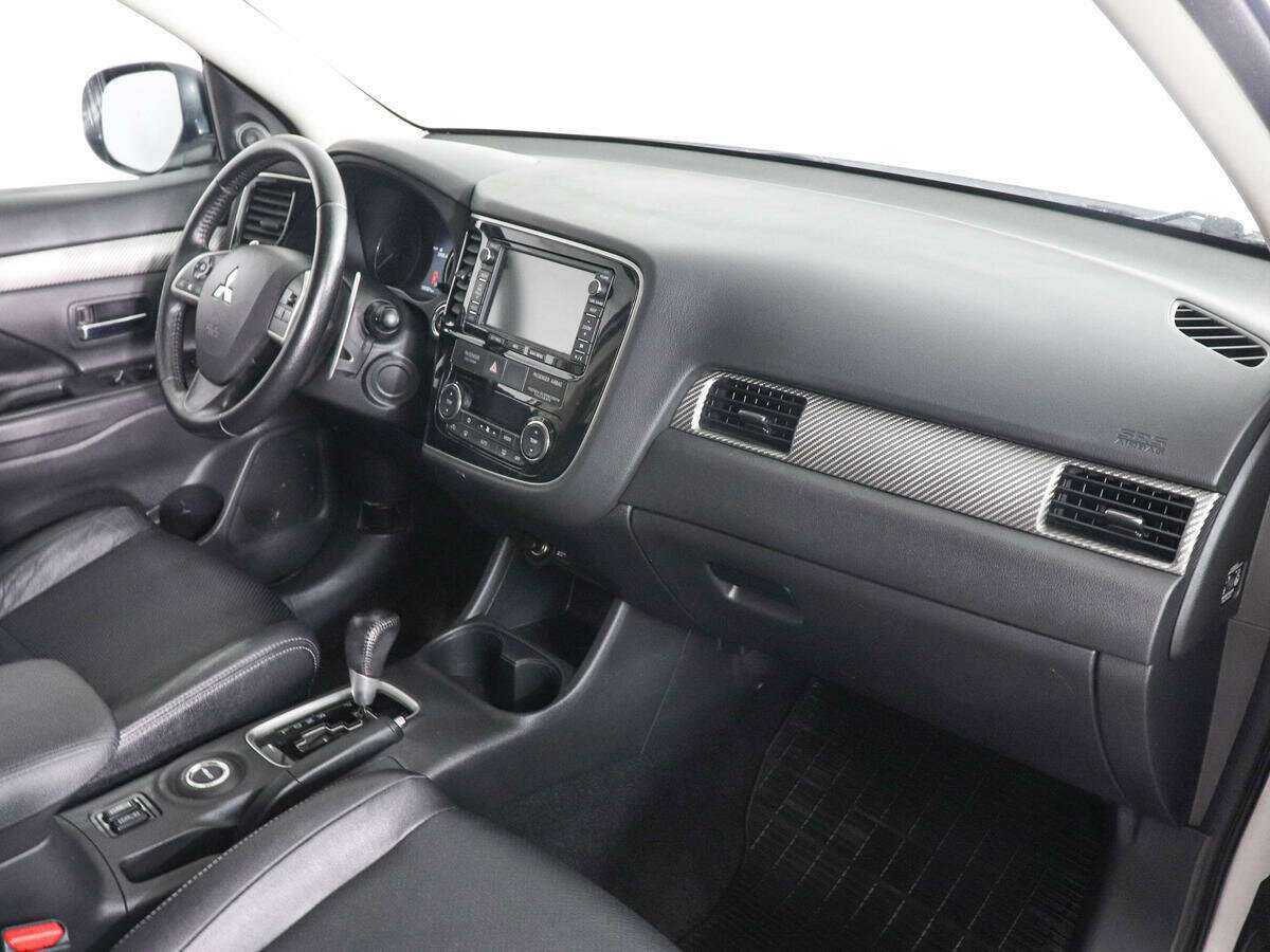 Mitsubishi Outlander, 2012 Фото №10