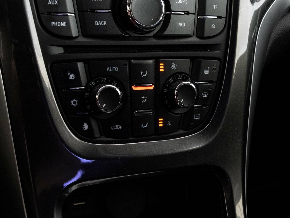 Opel Astra, 2012 Фото №14