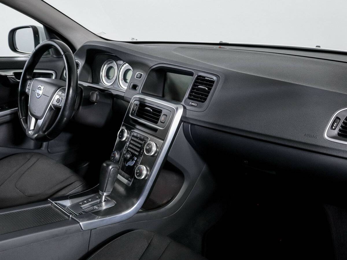 Volvo S60 II, 2012 Фото №9