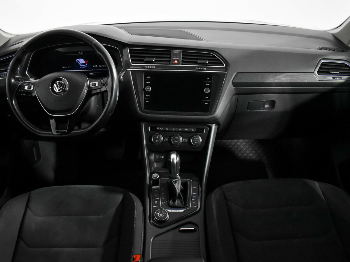 Volkswagen Tiguan II, 2017 Фото №13