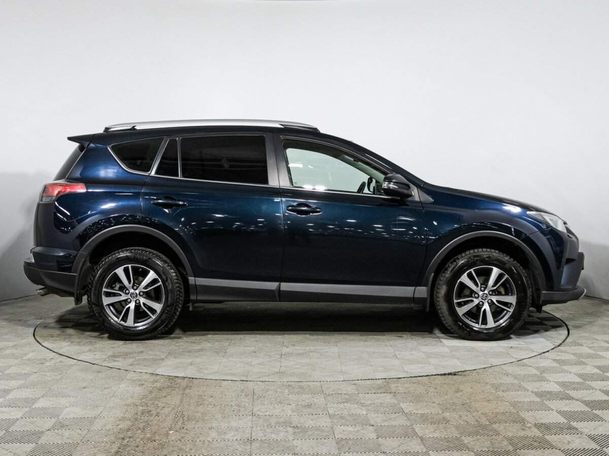 Toyota RAV4, 2018 Фото №4