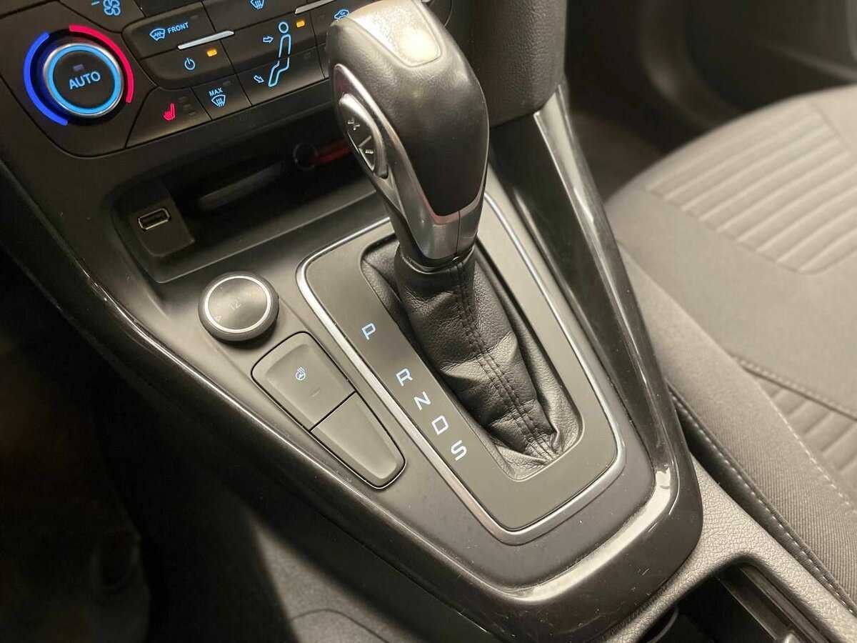 Ford Focus, 2019 Фото №13