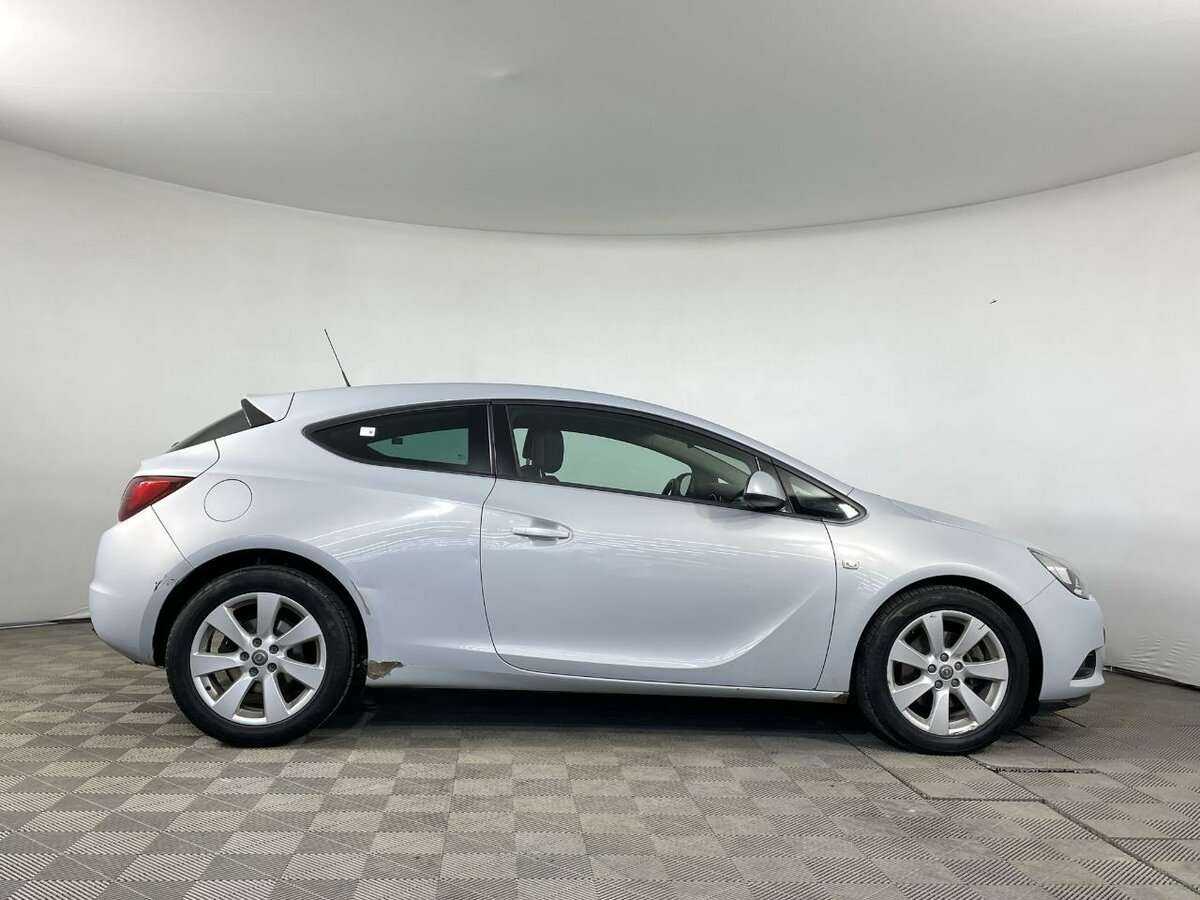 Opel Astra GTC, 2013 Фото №4
