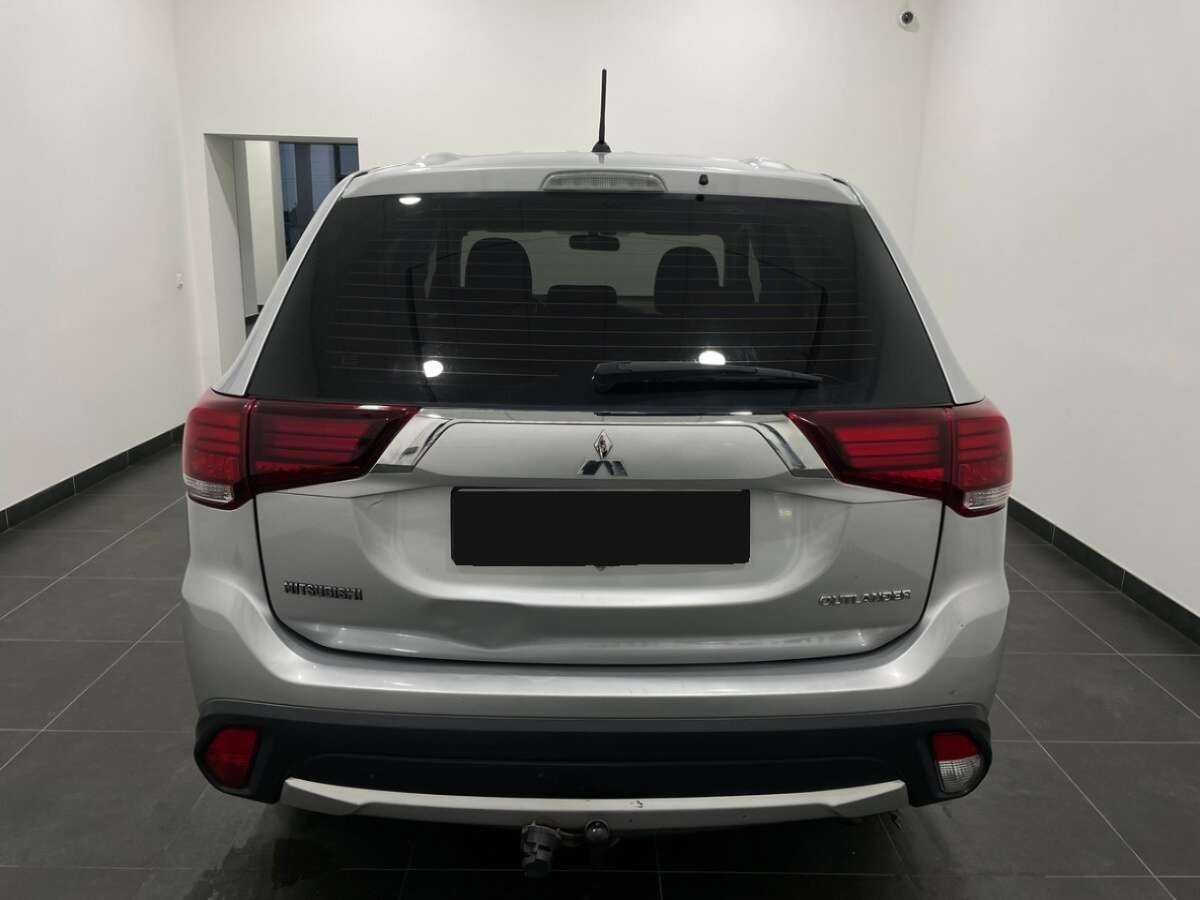 Mitsubishi Outlander, 2016 Фото №4