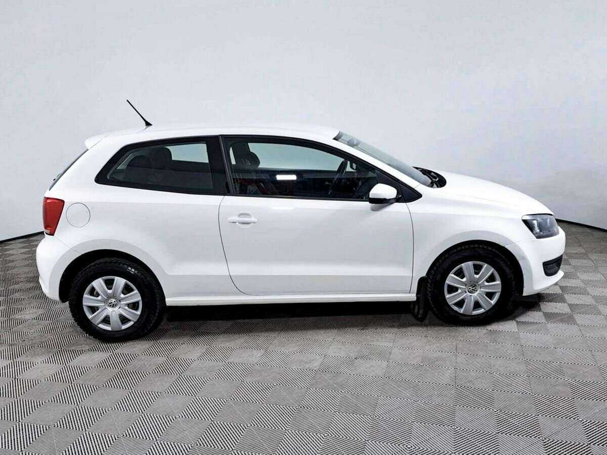 Volkswagen Polo, 2012 Фото №4