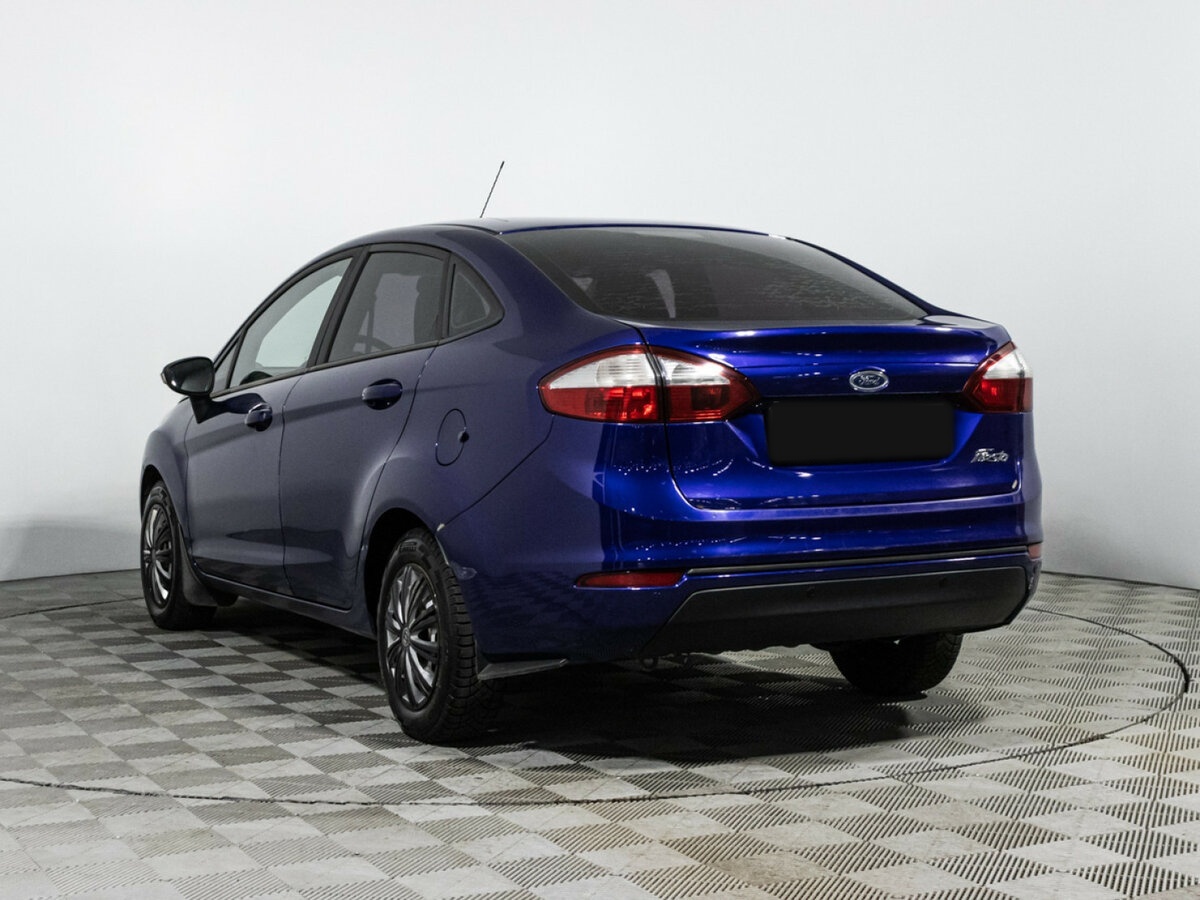Ford Fiesta Mk6 Рестайлинг, 2015 Фото №7