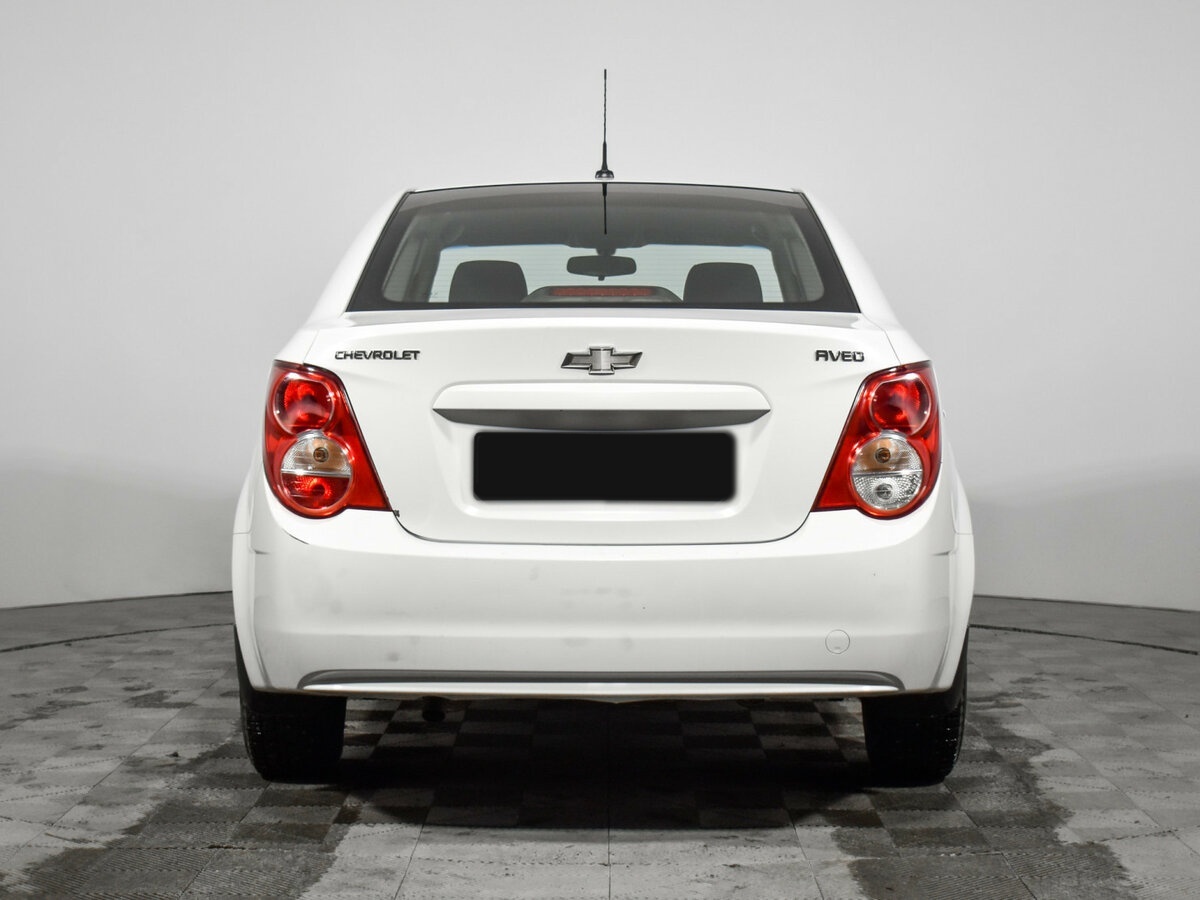 Chevrolet Aveo II, 2014 Фото №6