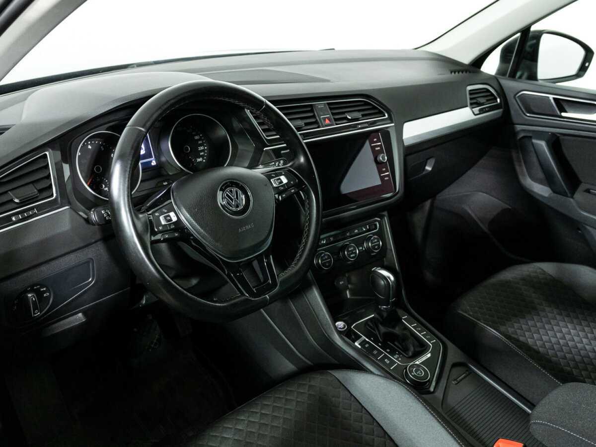 Volkswagen Tiguan, 2017 Фото №11