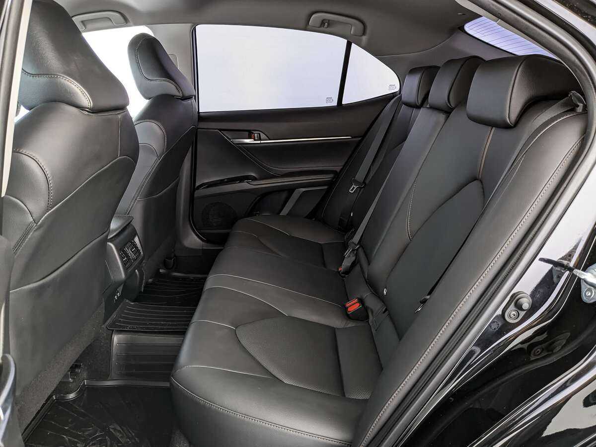 Toyota Camry, 2019 Фото №12