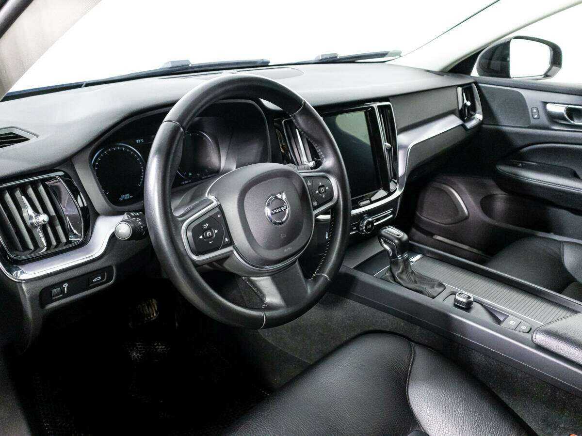 Volvo V60, 2018 Фото №11