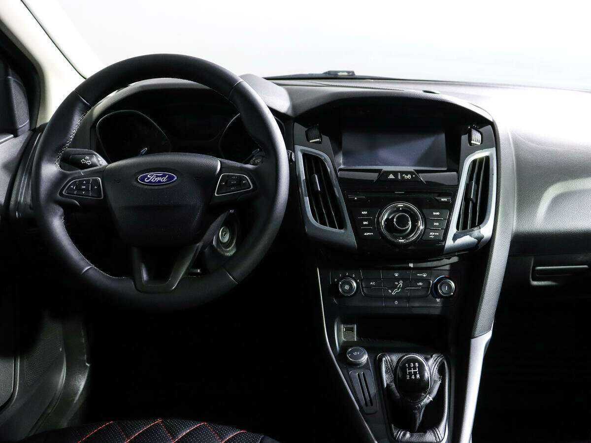 Ford Focus, 2017 Фото №12