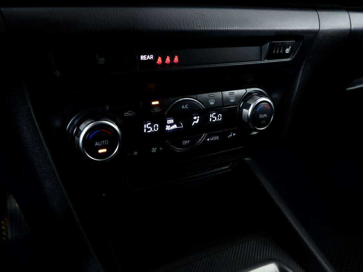 Mazda 3, 2013 Фото №12