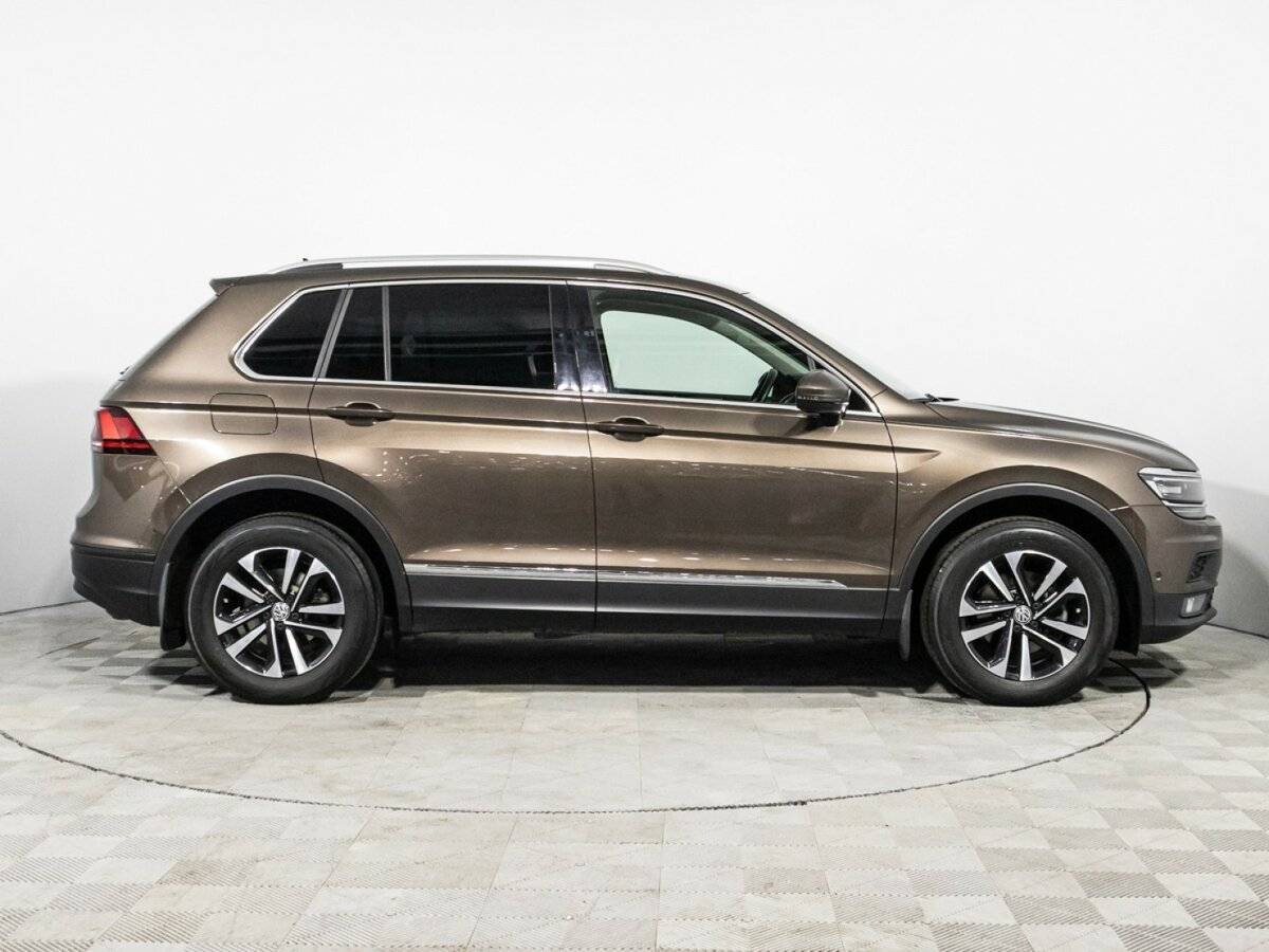 Volkswagen Tiguan, 2019 Фото №4
