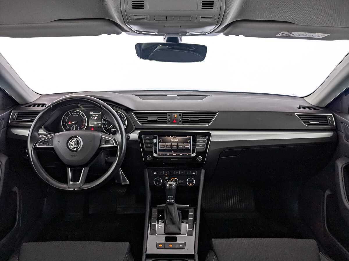 Skoda Superb, 2019 Фото №14