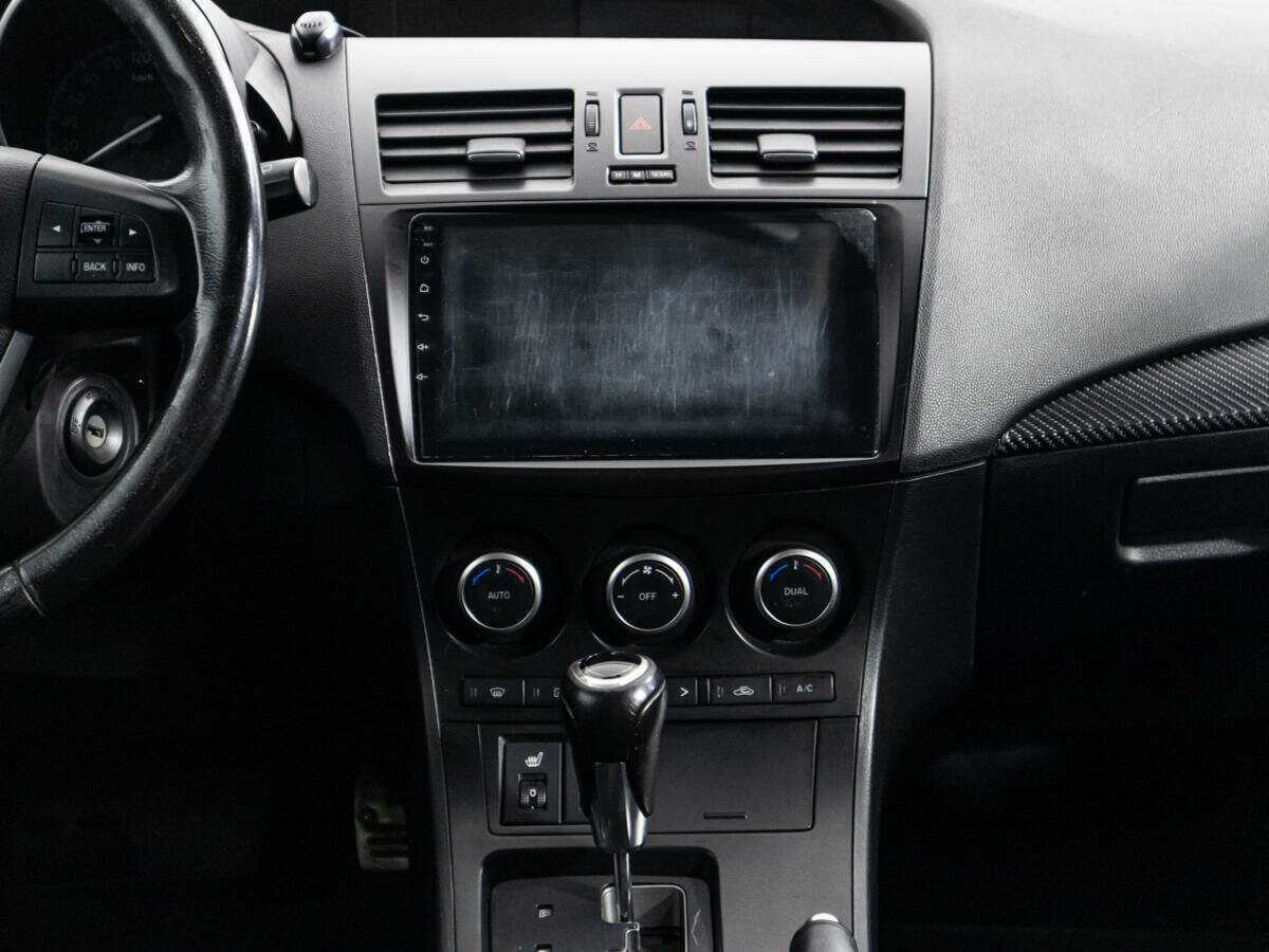 Mazda 3, 2012 Фото №14