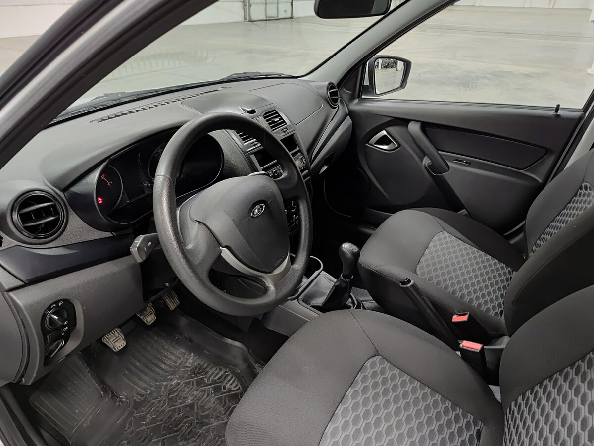 Lada (ВАЗ) Granta I Рестайлинг, 2023 Фото №16