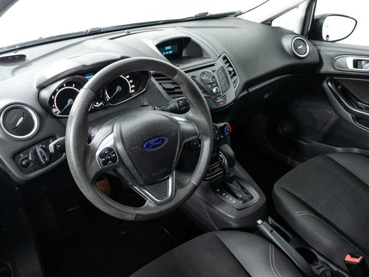 Ford Fiesta, 2016 Фото №11