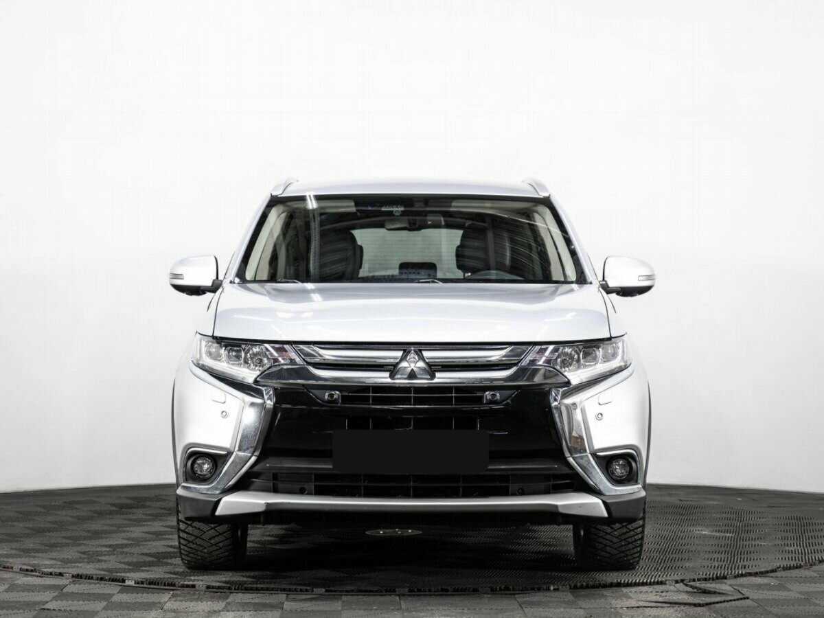 Mitsubishi Outlander, 2018 Фото №2