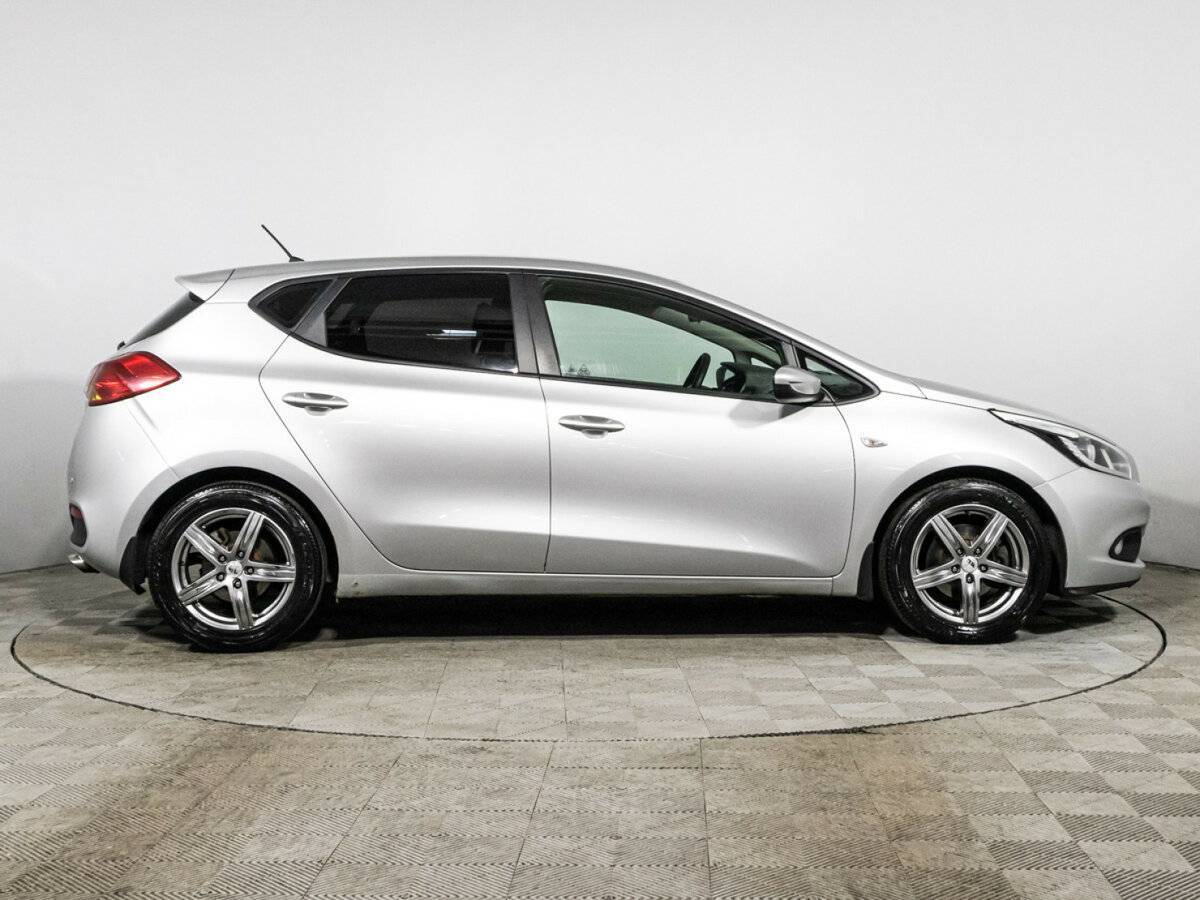 Kia Ceed, 2012 Фото №4