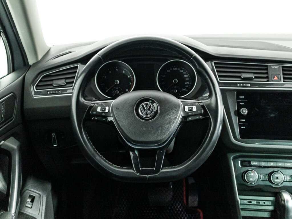 Volkswagen Tiguan, 2019 Фото №21