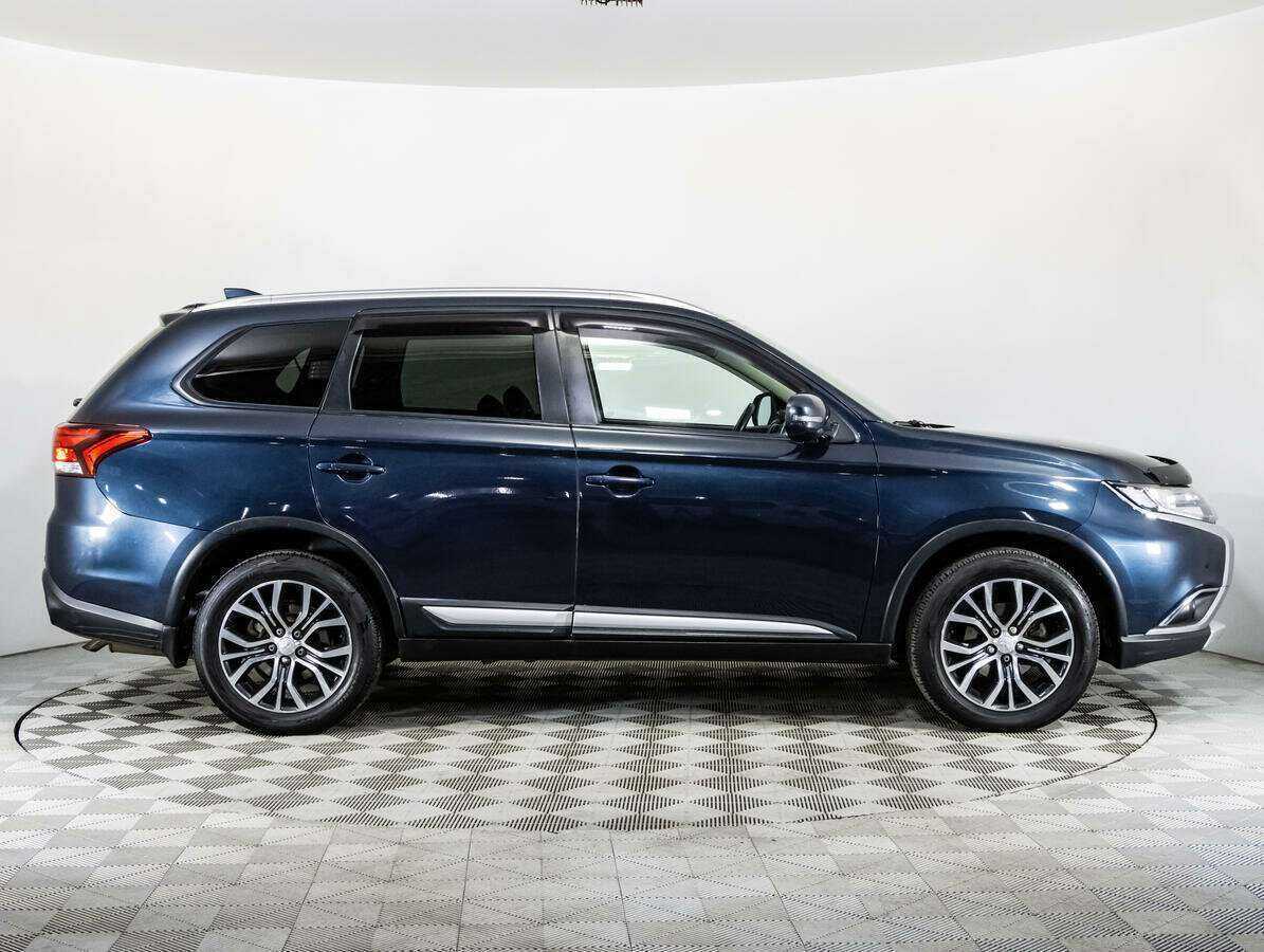 Mitsubishi Outlander, 2017 Фото №4