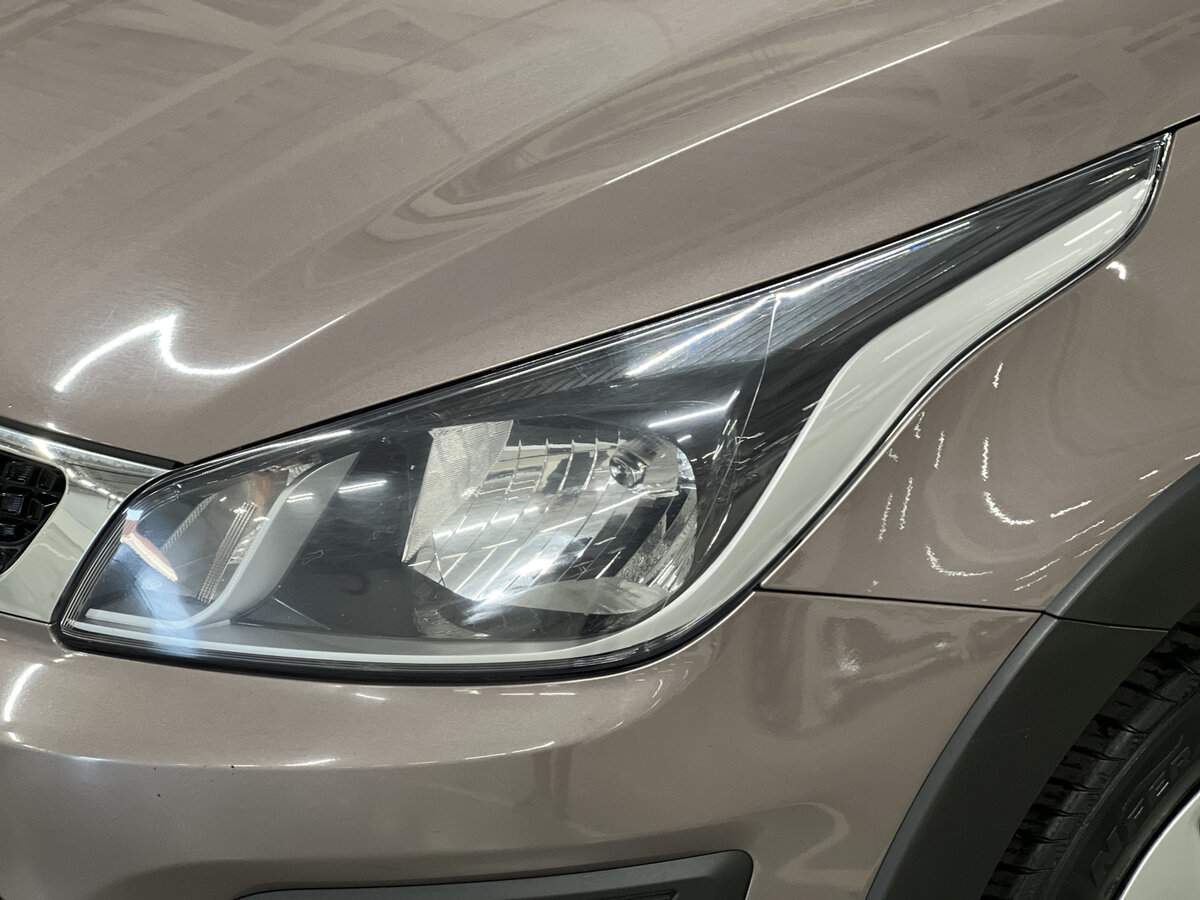 Kia Rio X-Line, 2019 Фото №17